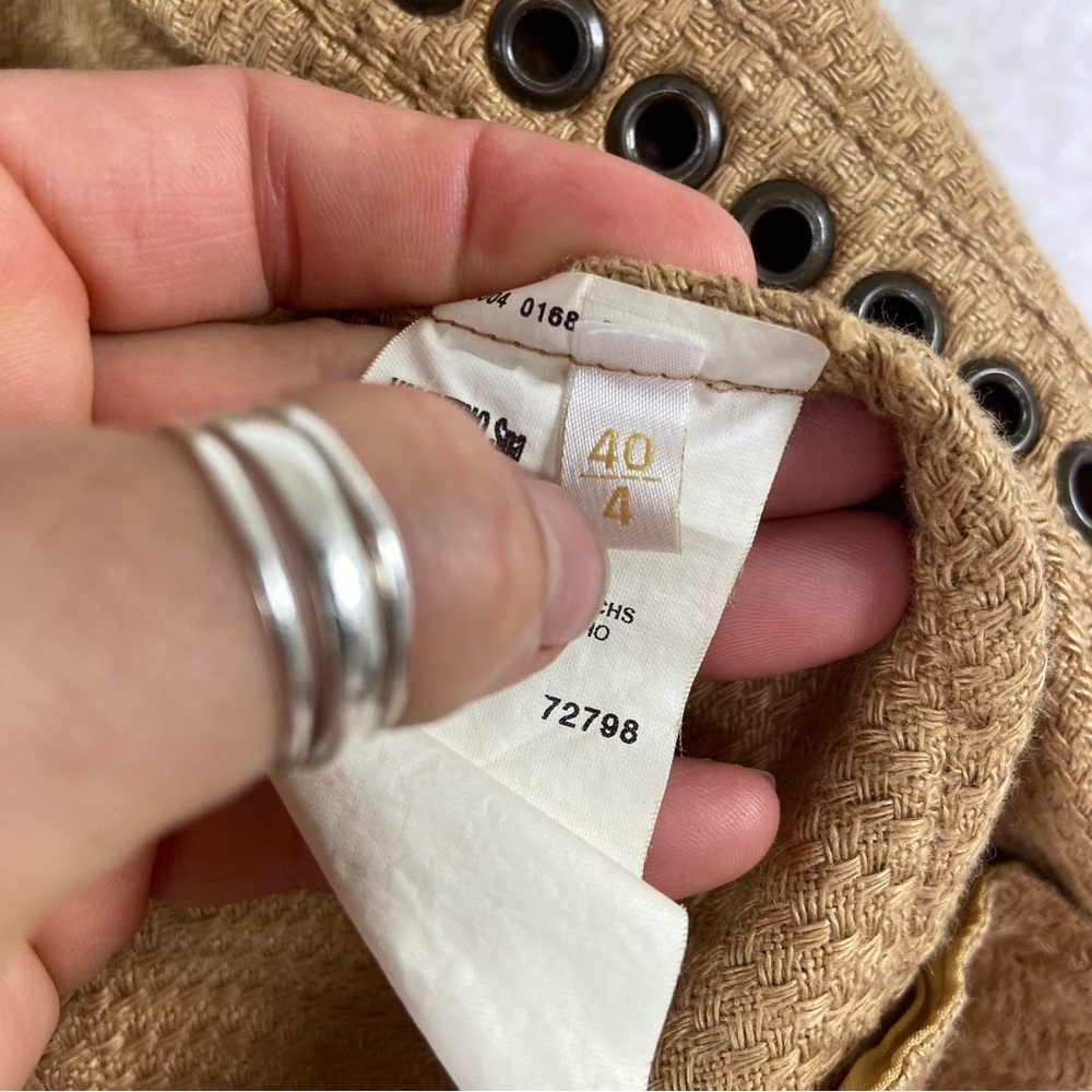 Valentino Spa camel color grommet ope jacket / cardigan. 100% linen size 4 - Picture 4 of 10